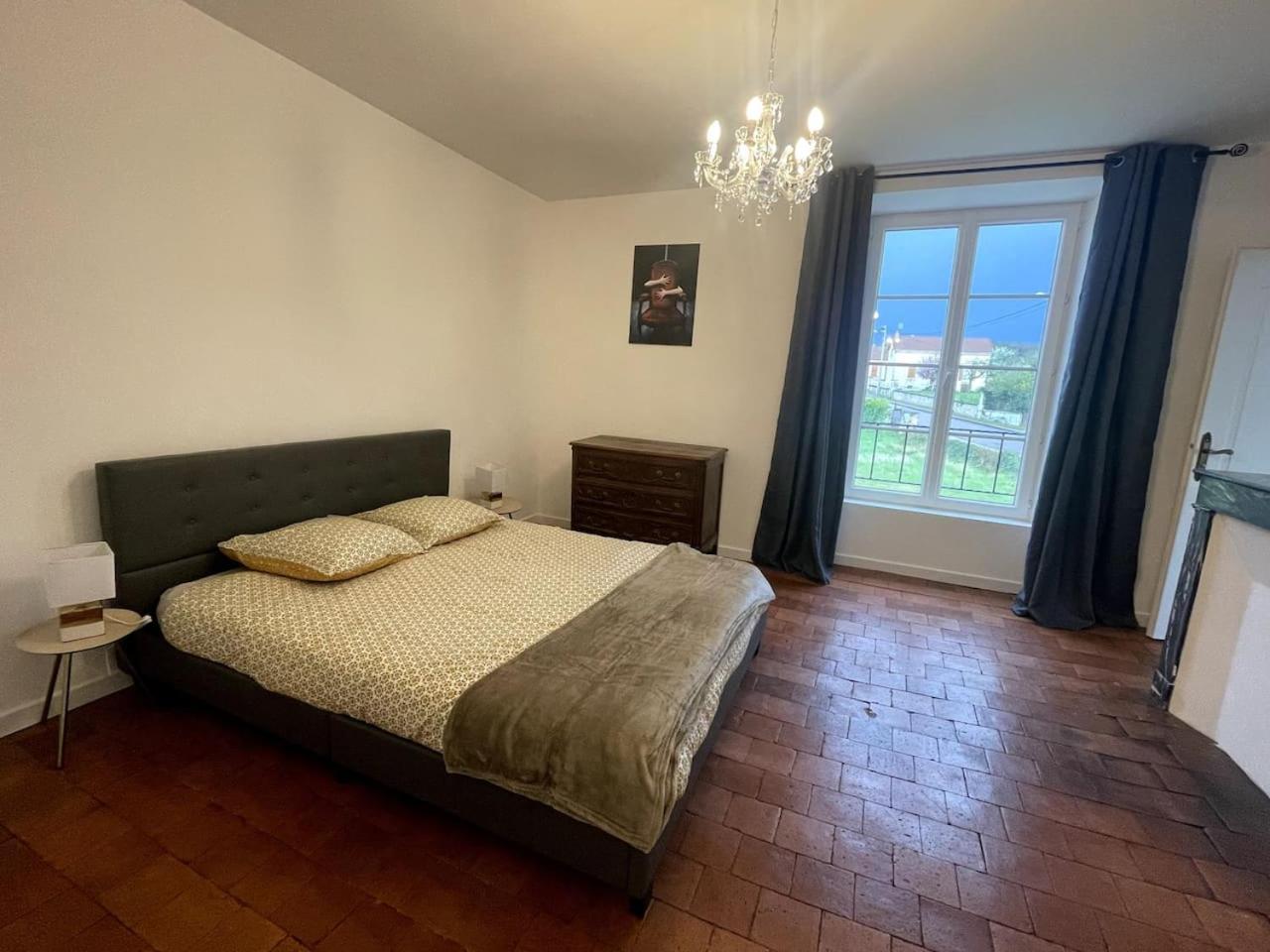 Gite Les Minimes II Avallon Dış mekan fotoğraf